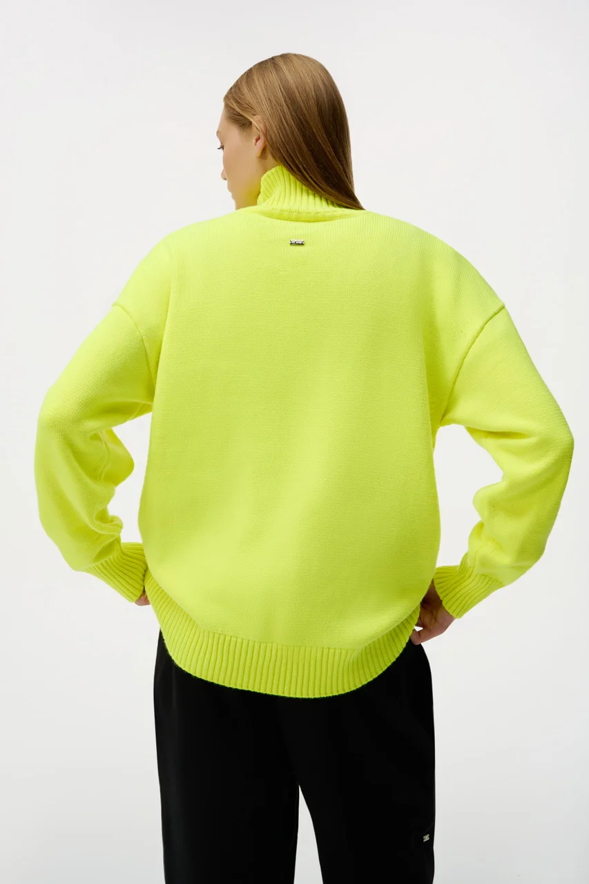 Свитер NEON