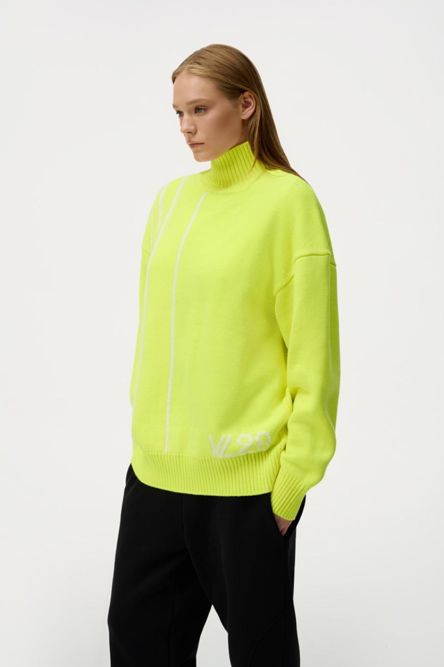 Свитер NEON