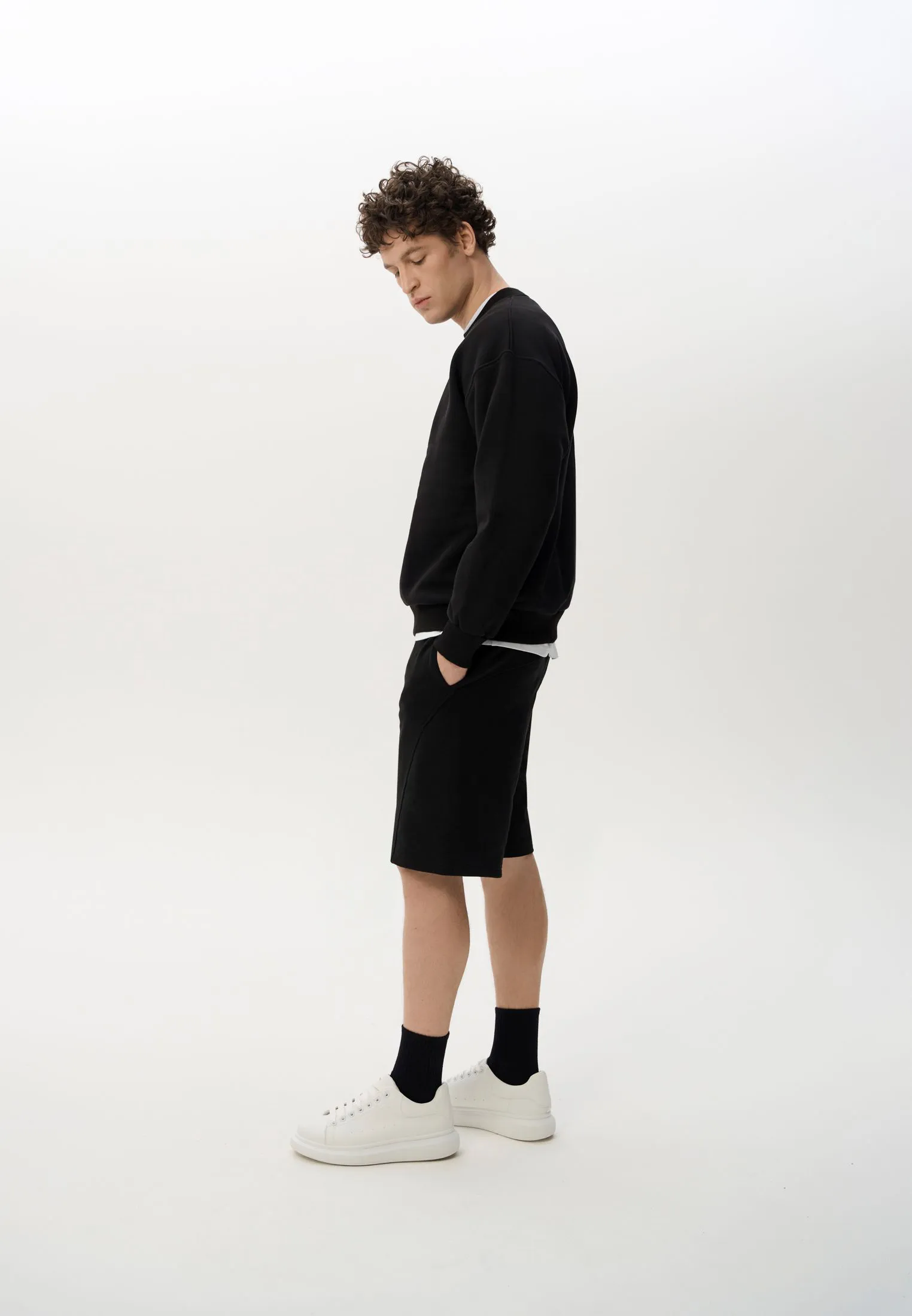 Свитшот BASE BLACK