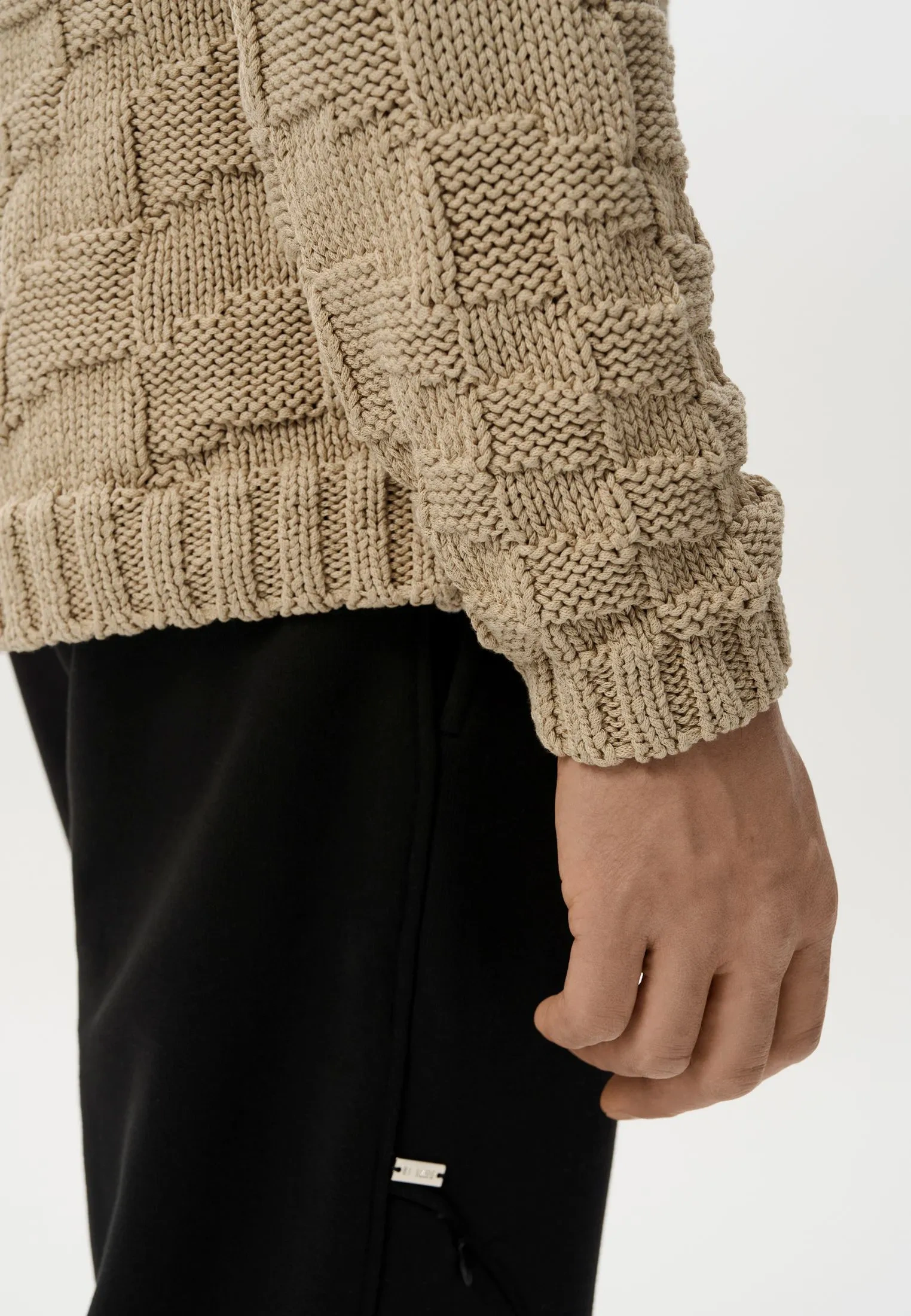 Свитер PIXELED BEIGE